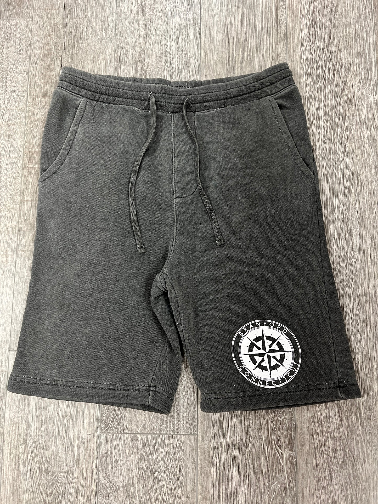 Branford Men's Shorts with Compass