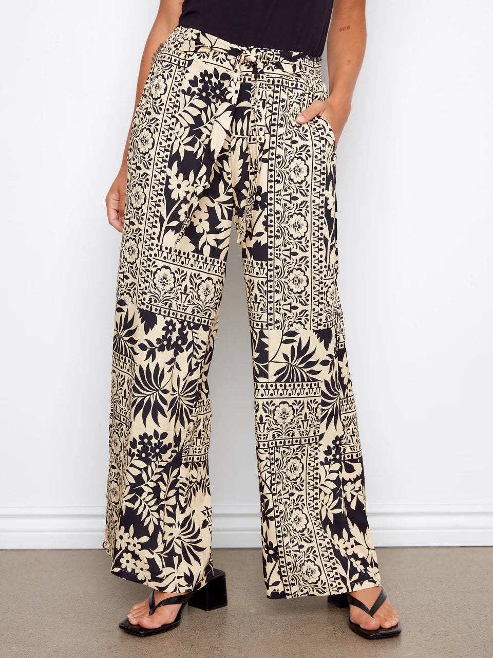 Charlie B Printed Wide Leg Pants in Ornato