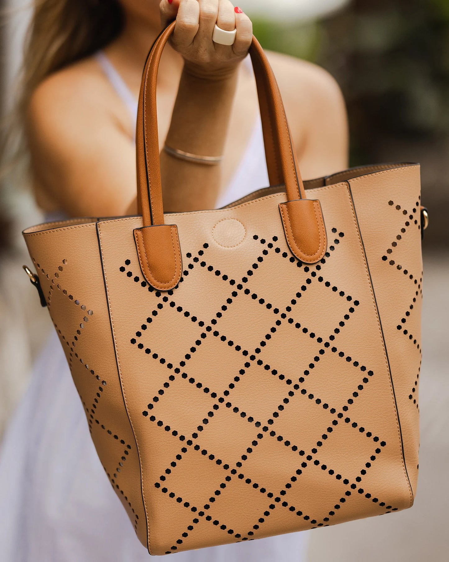 Louenhide Bermuda Tote