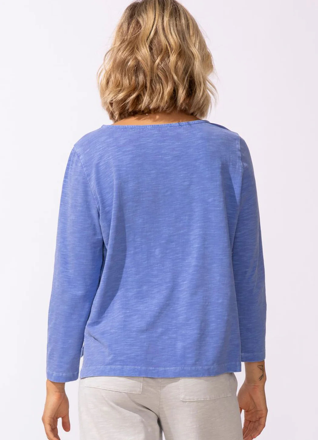 Escape Applique Boxy Tee in Baja