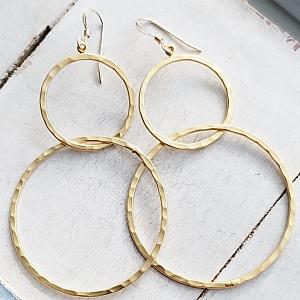 Sosie Gold Hammered Dbl Circles