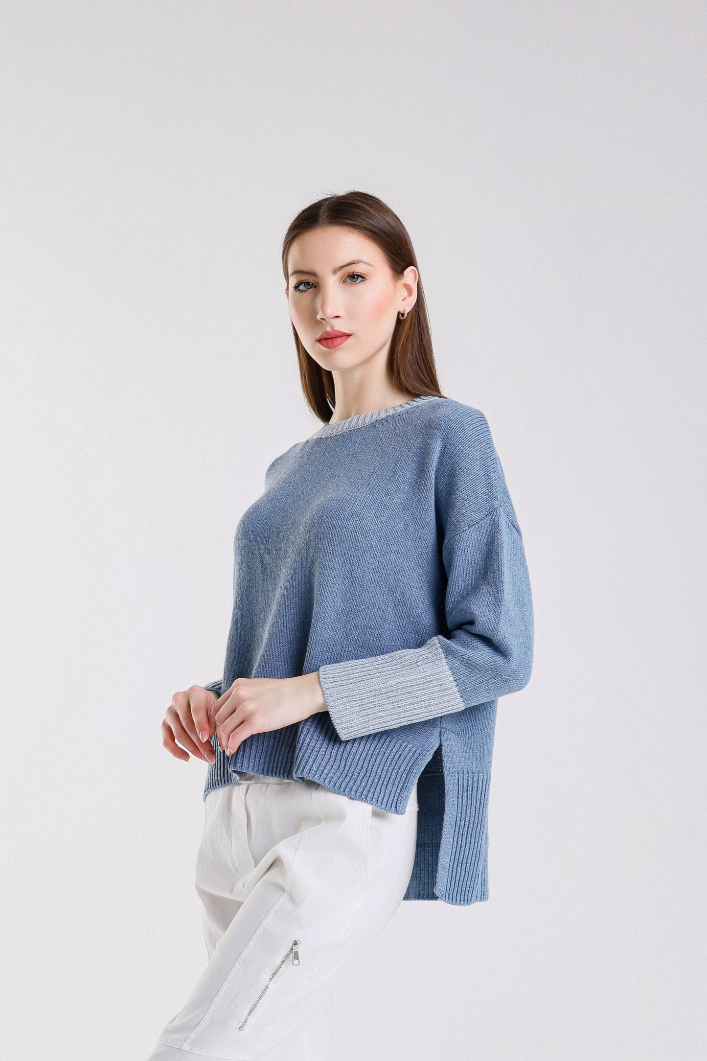 Lisbeth Contrast Neck Hi/Low Sweater (BLS915)