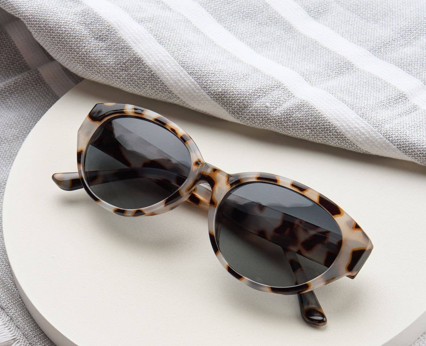Villa (Sunglasses)