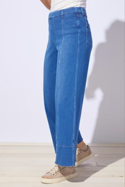 Escape  Denim Comfort Relaxed Leg Mid Wash