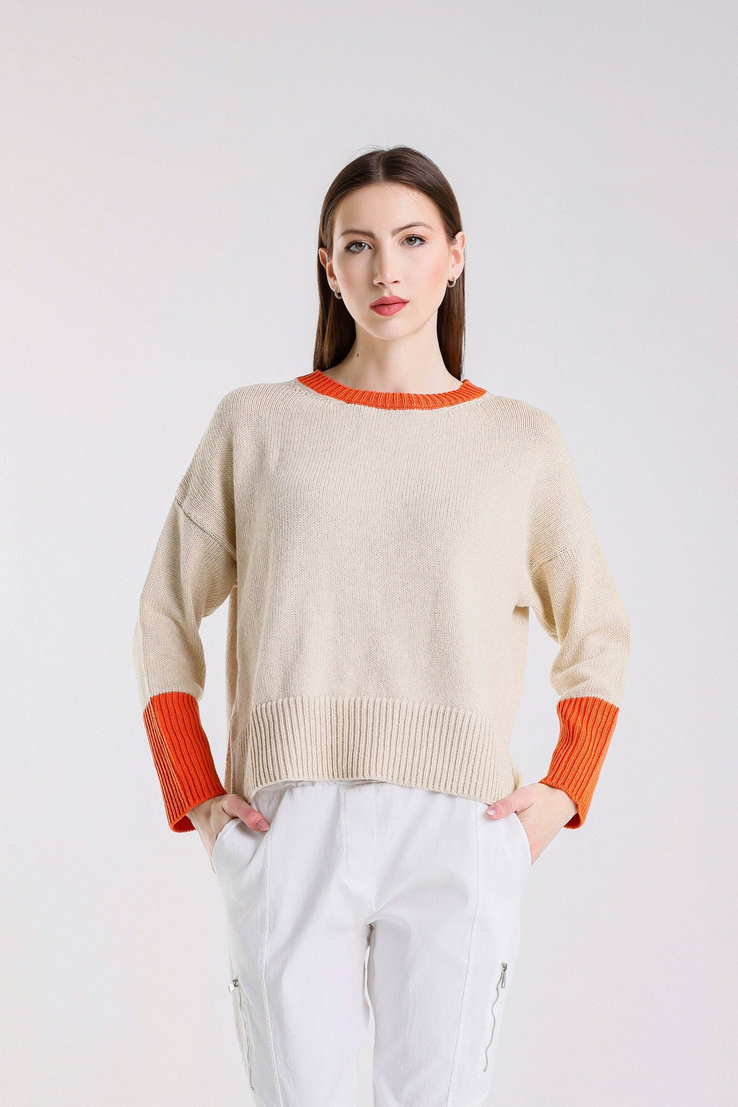 Lisbeth Contrast Neck Hi/Low Sweater (BLS915)