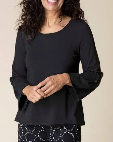 Haitat Core Travel Black Pleated Sleeve Tee